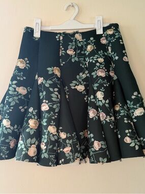 LC Lauren Conrad Black Pleated Midi Skirt with Pink & Cream Roses